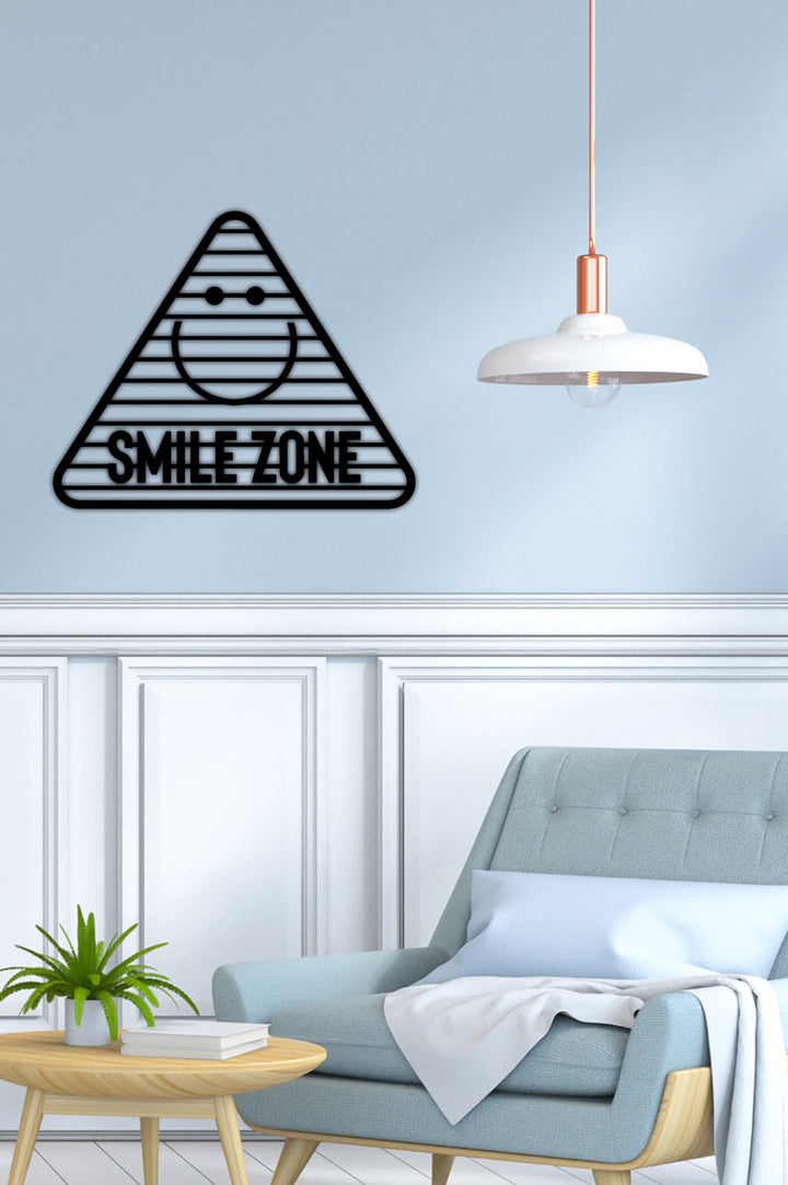 Smile Zone Yazısı Metal Duvar Tablosu