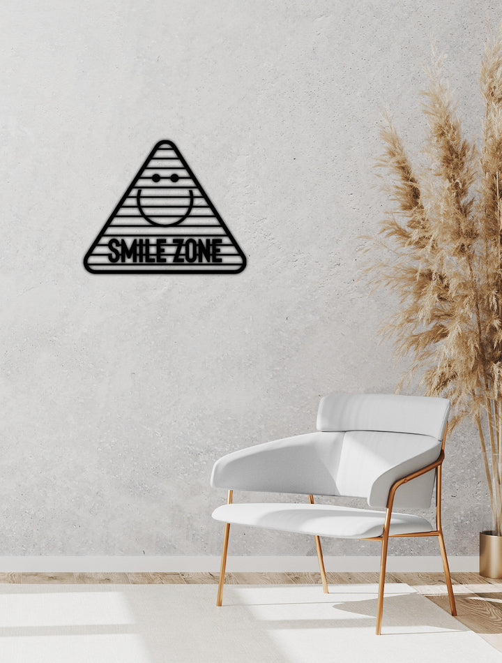 Smile Zone Yazısı Metal Duvar Tablosu