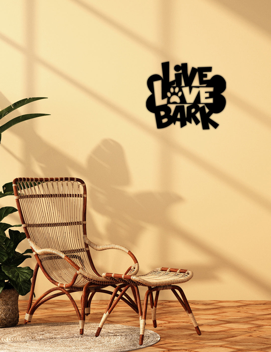 Live Love Bark Yazısı Metal Duvar Tablosu