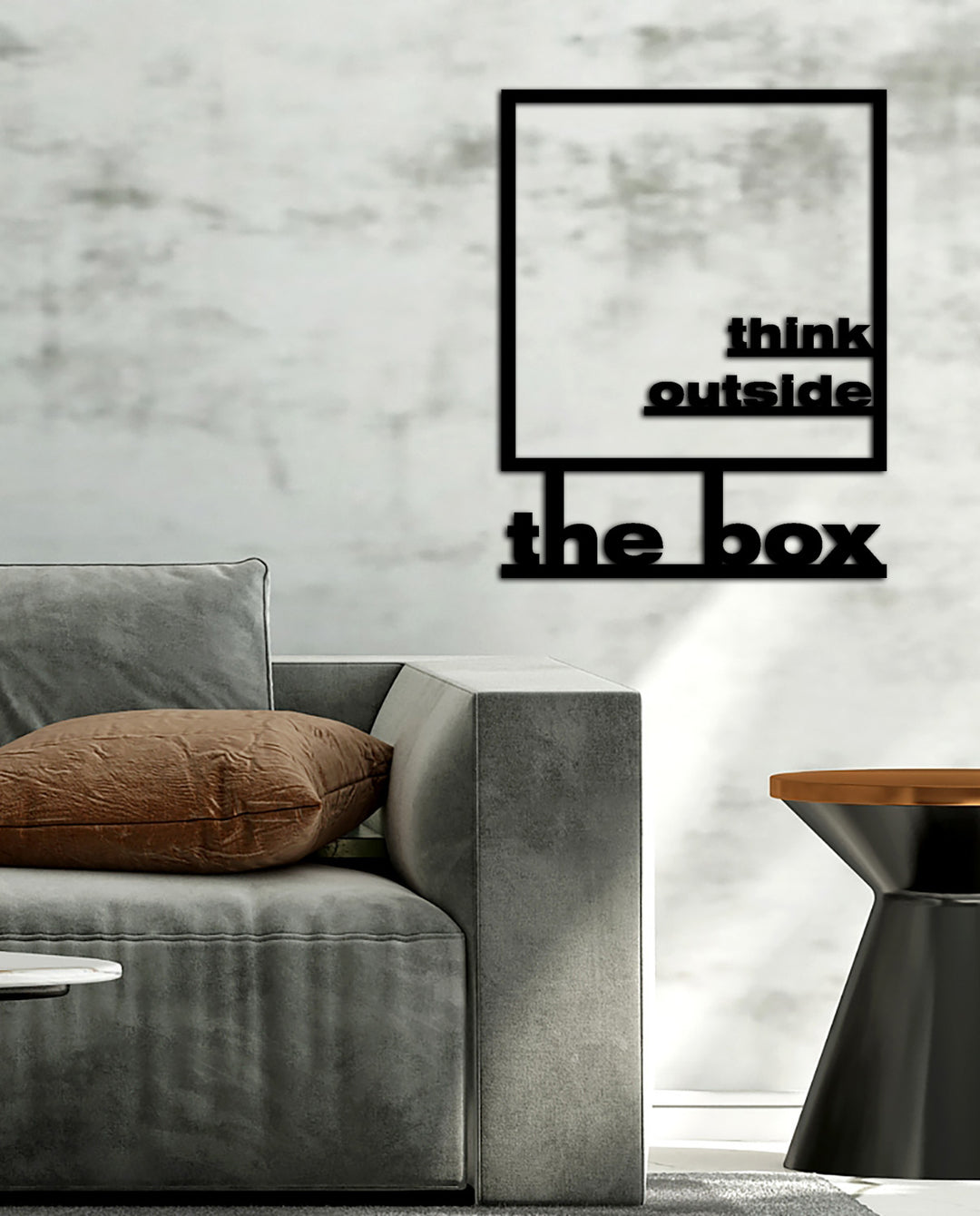 Think Outside the Box Yazısı Metal Duvar Tablosu