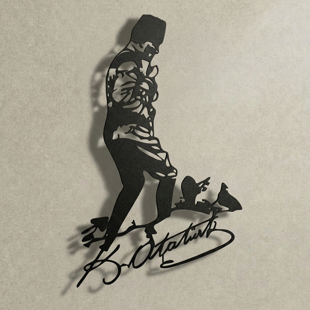 Siyah, Gold ve Gümüş renk seçeneklerine sahip, 1.5 mm DKP çelik Atatürk Kocatepe ve imza tasarımlı lüks metal duvar sanatı.