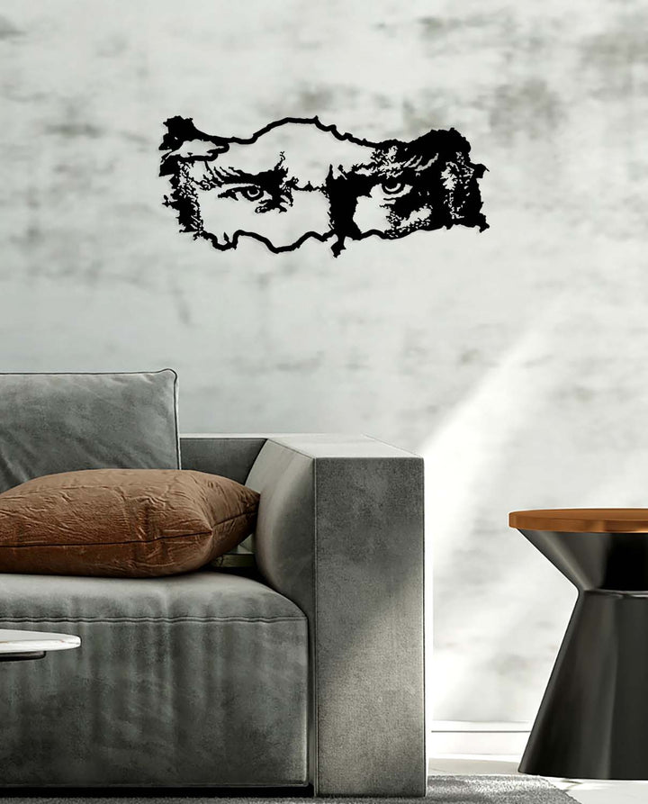 Duvardan 2cm önde duran Cumhuriyet metal tablo - Nöro-estetik gölge ve sanatsal derinlik.