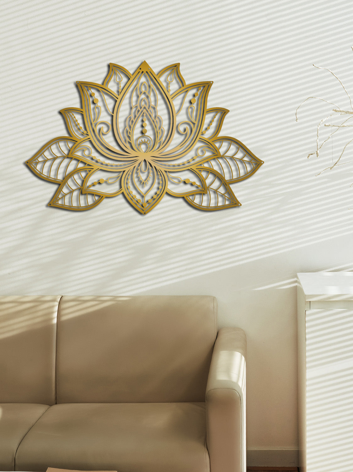 Yemek Odası İçin Lüks Gold (Altın) 3D Lotus Metal Duvar Tablosu - Şık Davet Alanı Sanatı