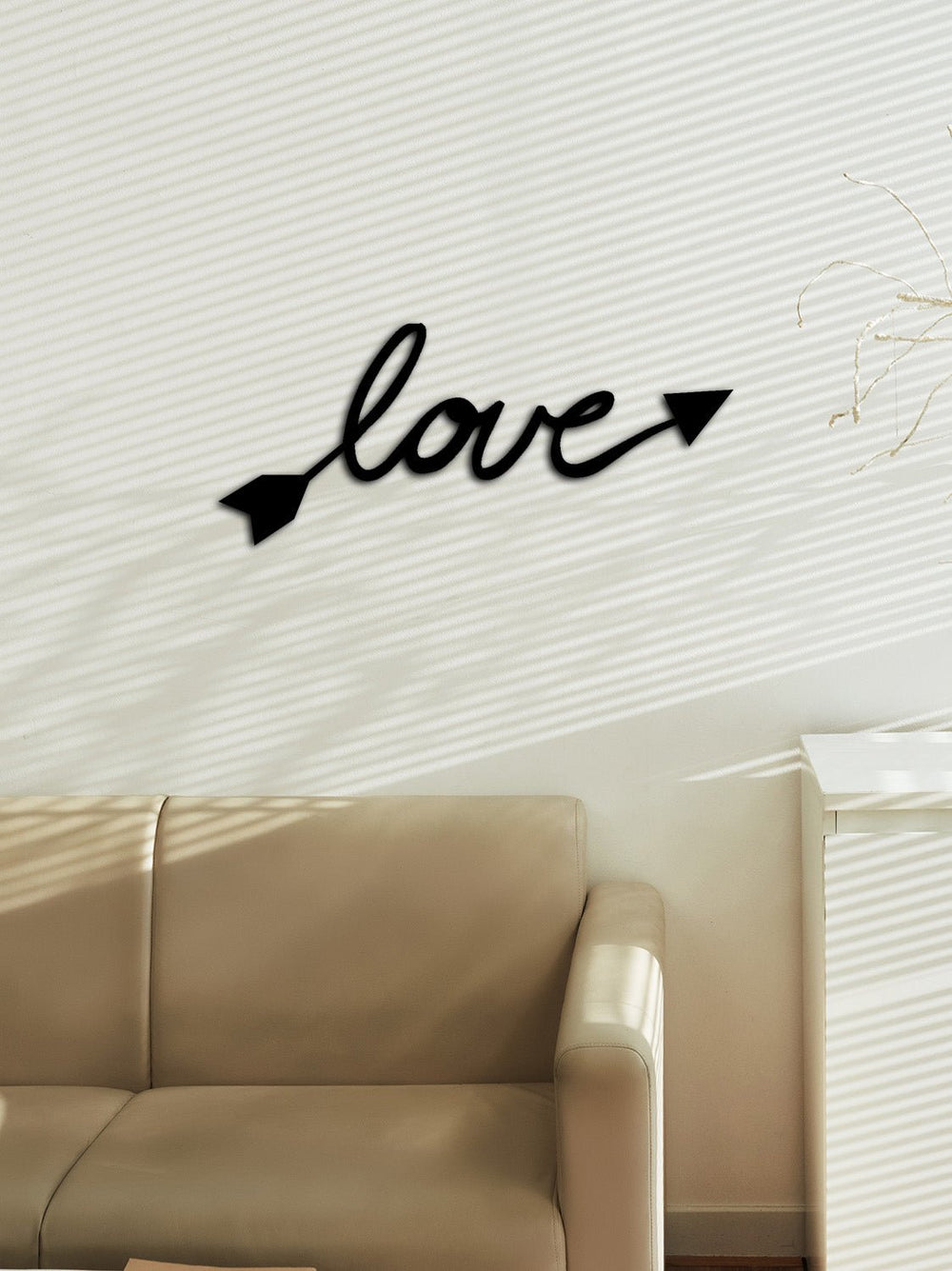 Lazer Kesim Ok Ucu ve Love Yazısı İşçilik Detayı