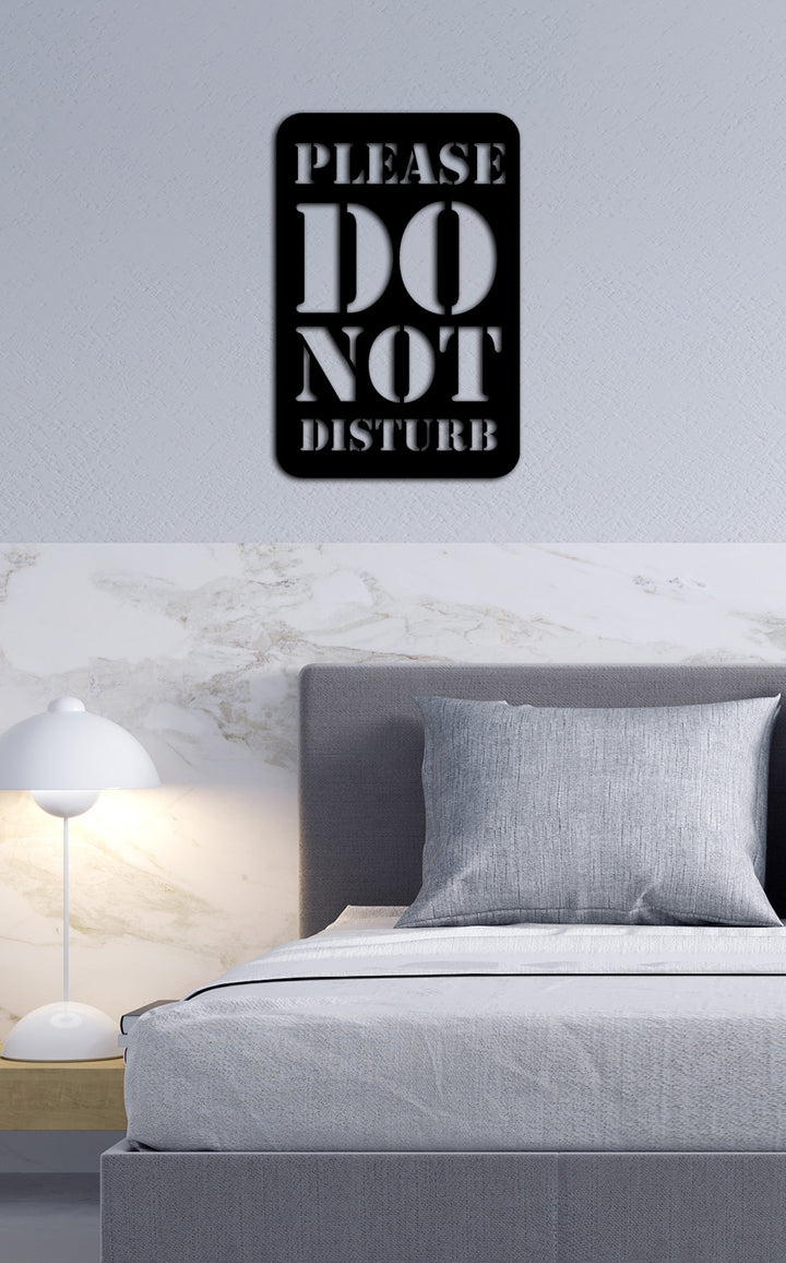 Minimalist Duvar Dekoru İçin Tekstüre Siyah Yazılı Metal Pano