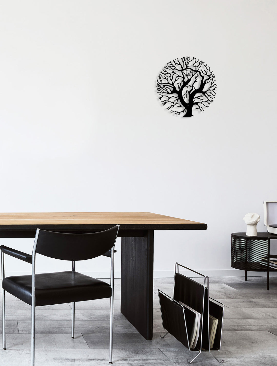 Minimalist Ofis ve Çalışma Alanları İçin Siyah Modern Metal Duvar Panosu