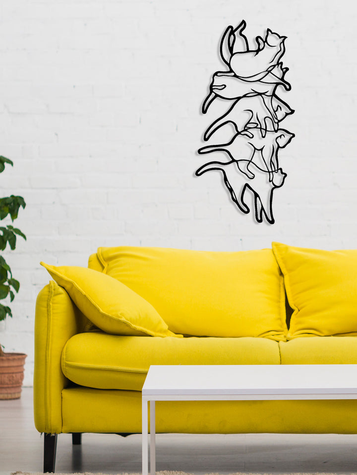 Modern Salon Dekorasyonu İçin Dikey Formlu Beşli Kedi Kulesi Metal Pano