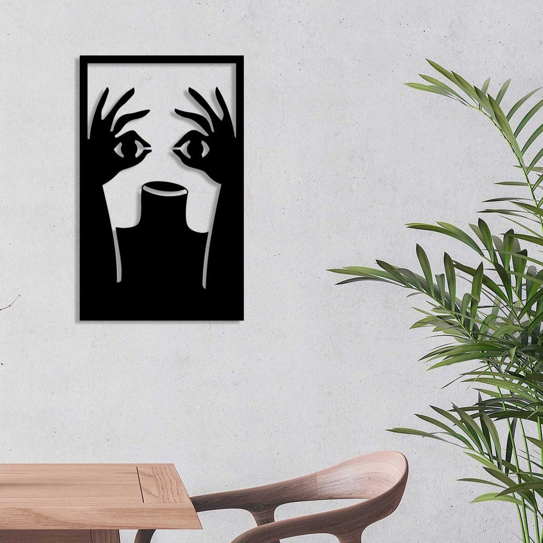 Modern Salon ve Ofis Dekorasyonu İçin Sanatsal Kadın Portresi Metal Duvar Panosu