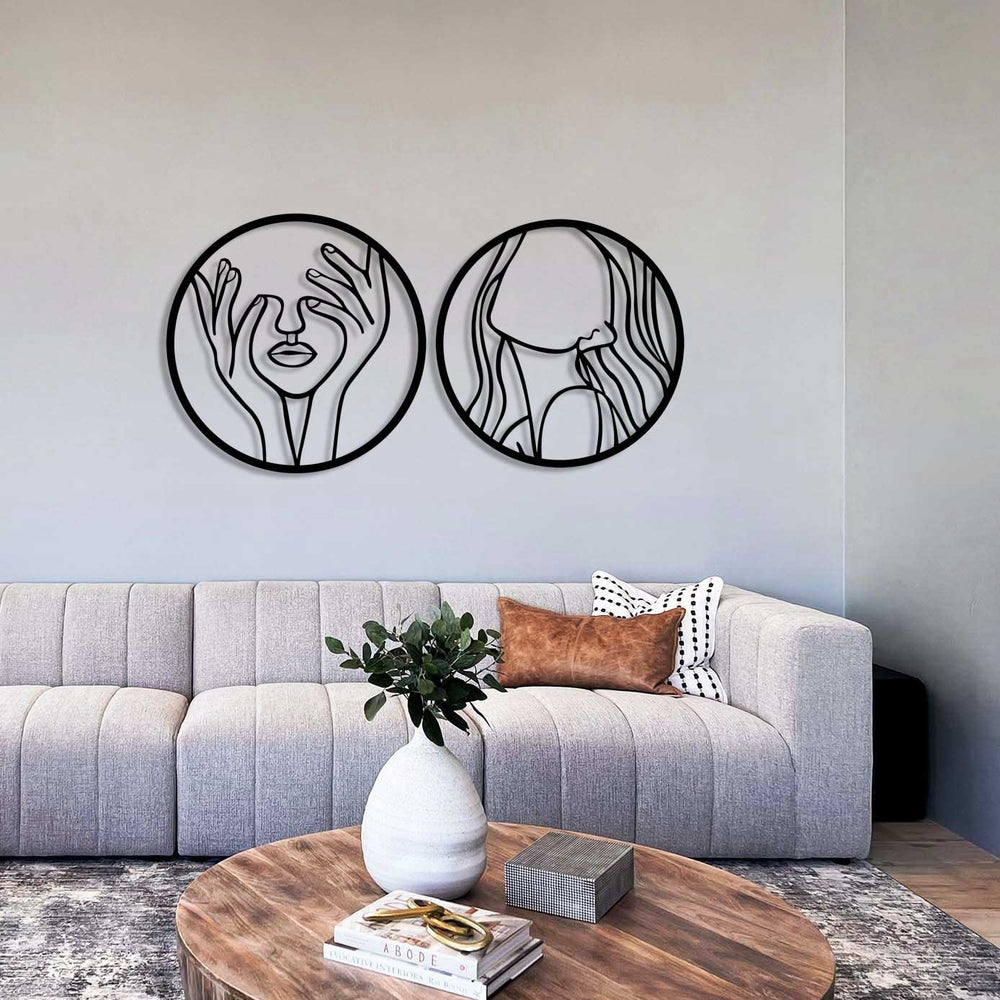 Modern Salon Dekorasyonu İçin Sanatsal Soyut Kadın Silüeti Metal Duvar Panosu