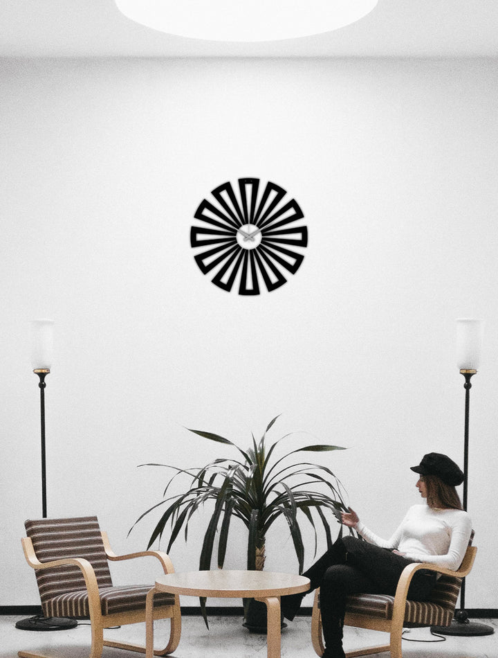 Prestijli Ofis Dekorasyonu İçin Siyah Sessiz Akar Metal Dünya Haritası Saat