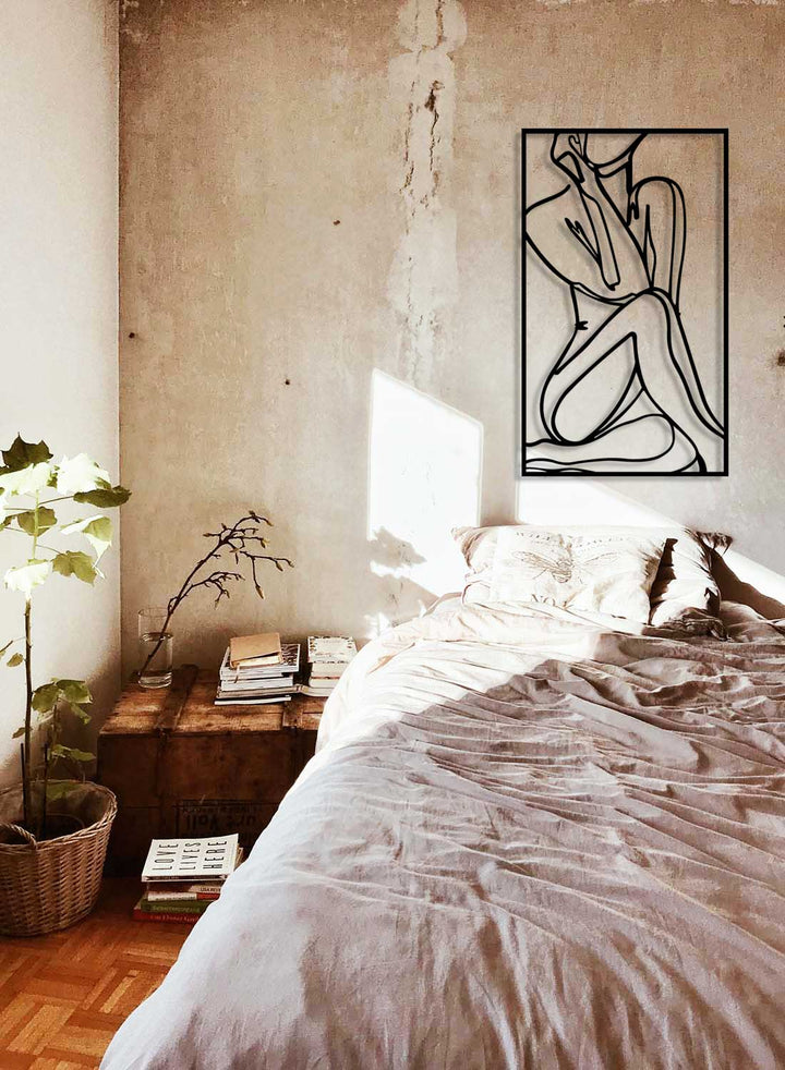 Woman in Lines Minimalist Kadın Silüeti Metal Duvar Tablosu - Modern Çizgi Sanatı - Artroya