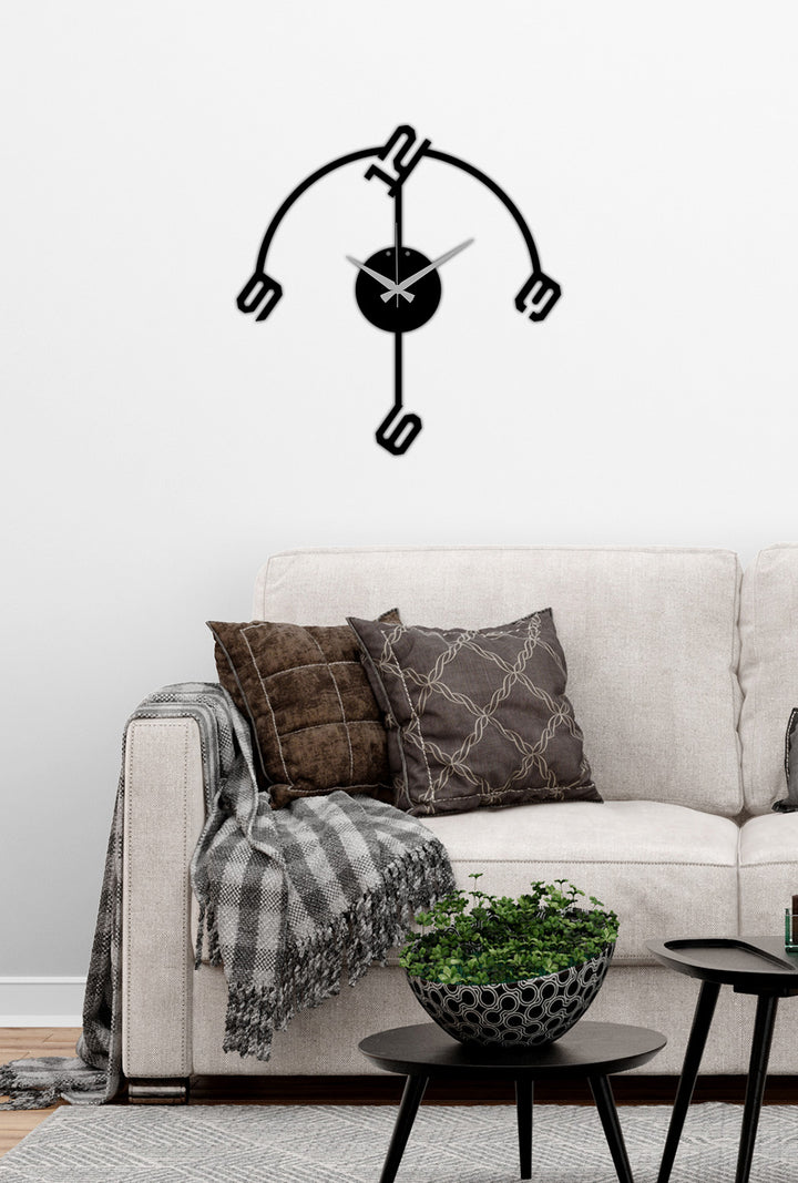 Cosmo Infinity Siyah Metal Duvar Saati - Modern Galaktik Tasarım