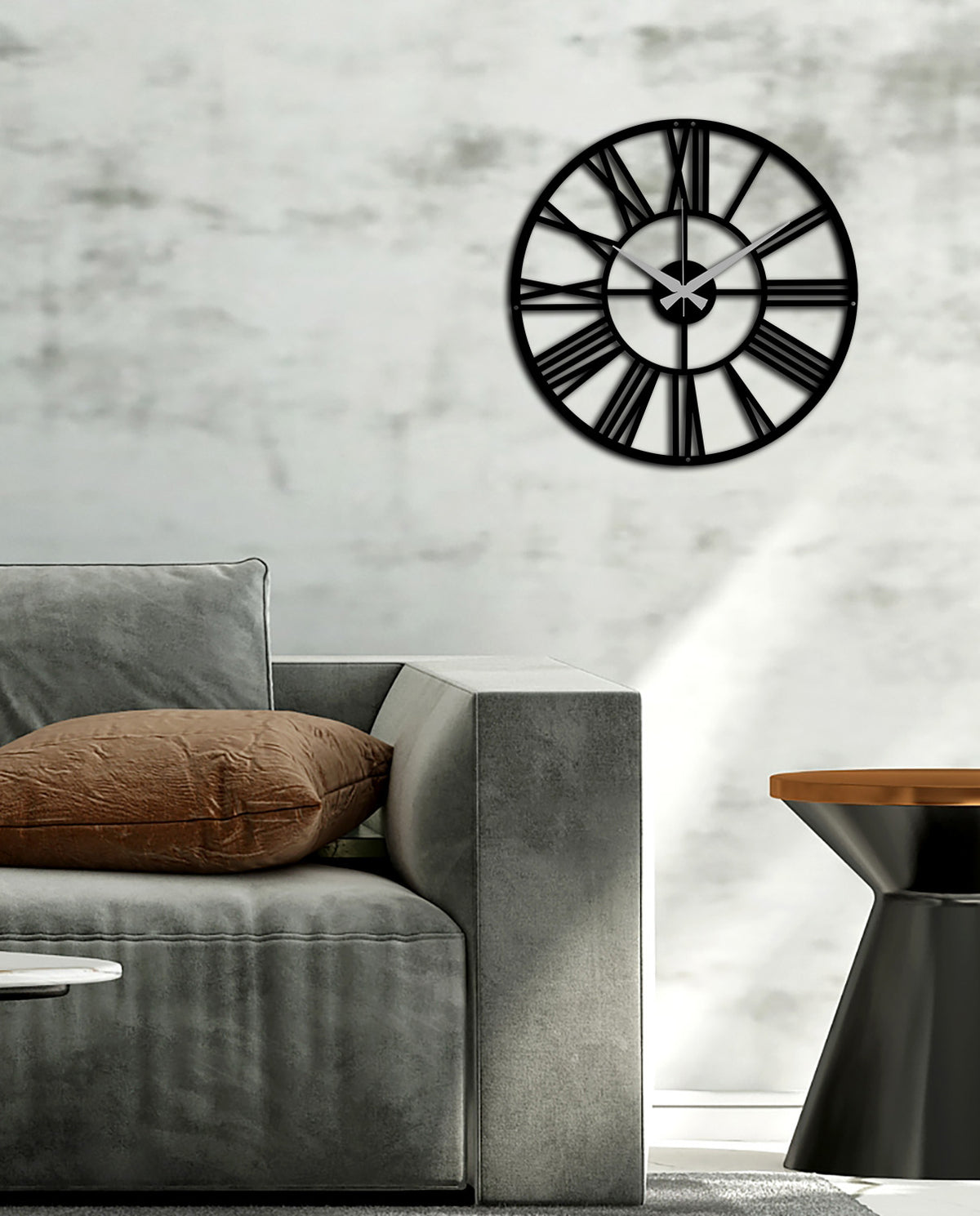 Siyah Metal Duvar Saati 2cm 3D Derinlik ve Tarihsel Gölge Görünümü
