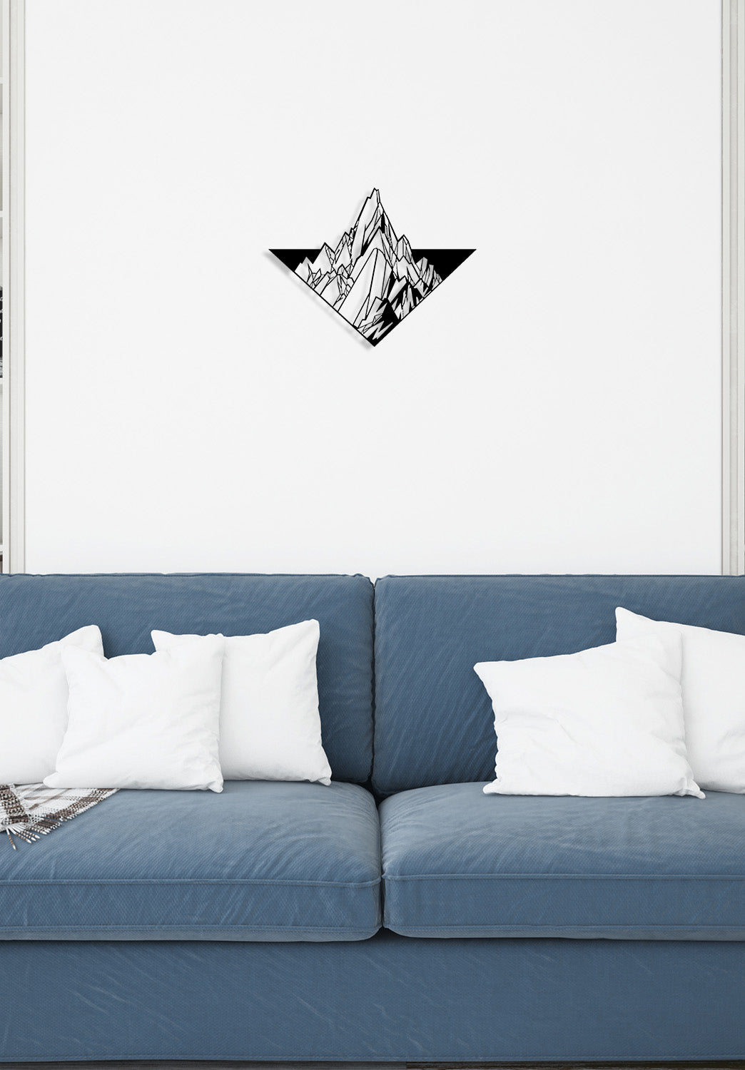 Üçgen Dağ Siyah Metal Duvar Tablosu - Minimalist İskandinav Tasarımı