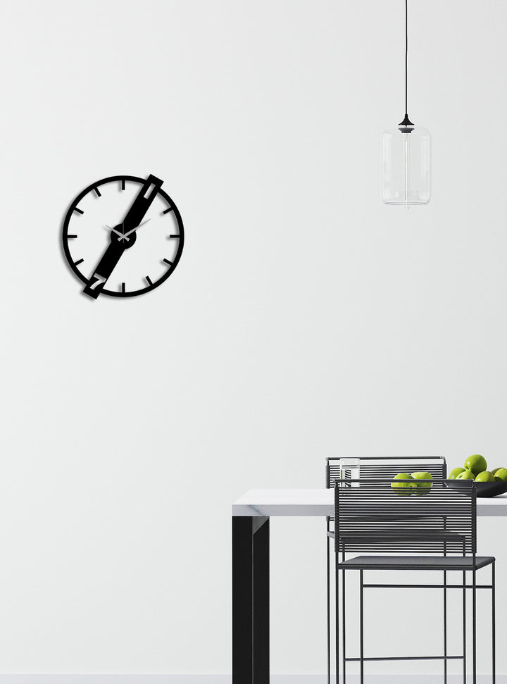 Zenith Minimalist Siyah Metal Duvar Saati - Sessiz Modern Tasarım