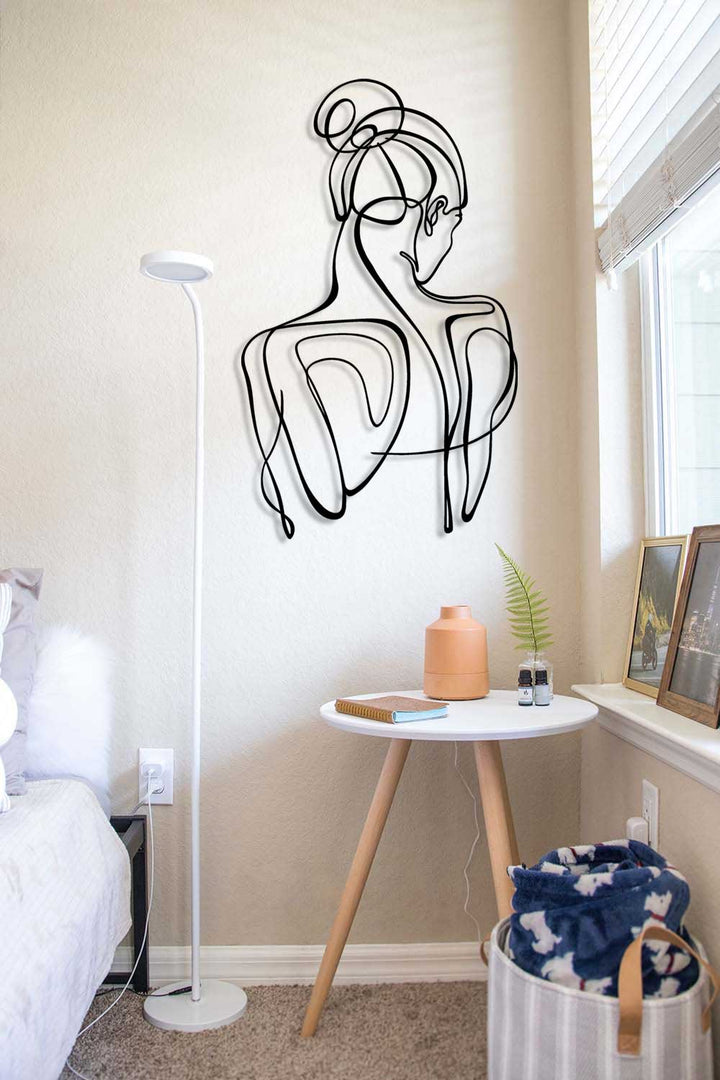 Meditatif Kadın Silüeti Metal Duvar Tablosu - Öz Şefkat: İçe Dönüş | Sanat Koleksiyonu - Artroya